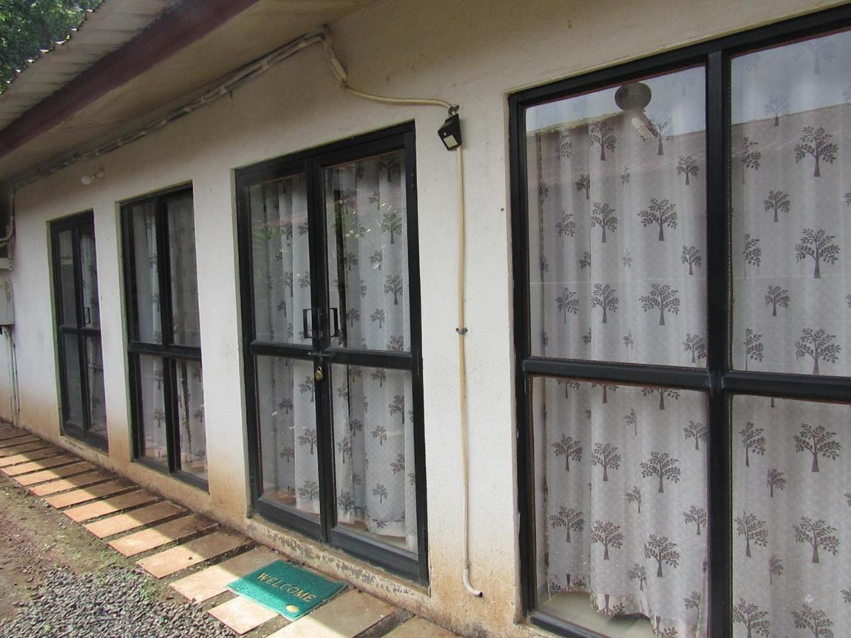 Retreat Chalets, The Nest, At Sparsh Resorts, Karjat Bagian luar foto