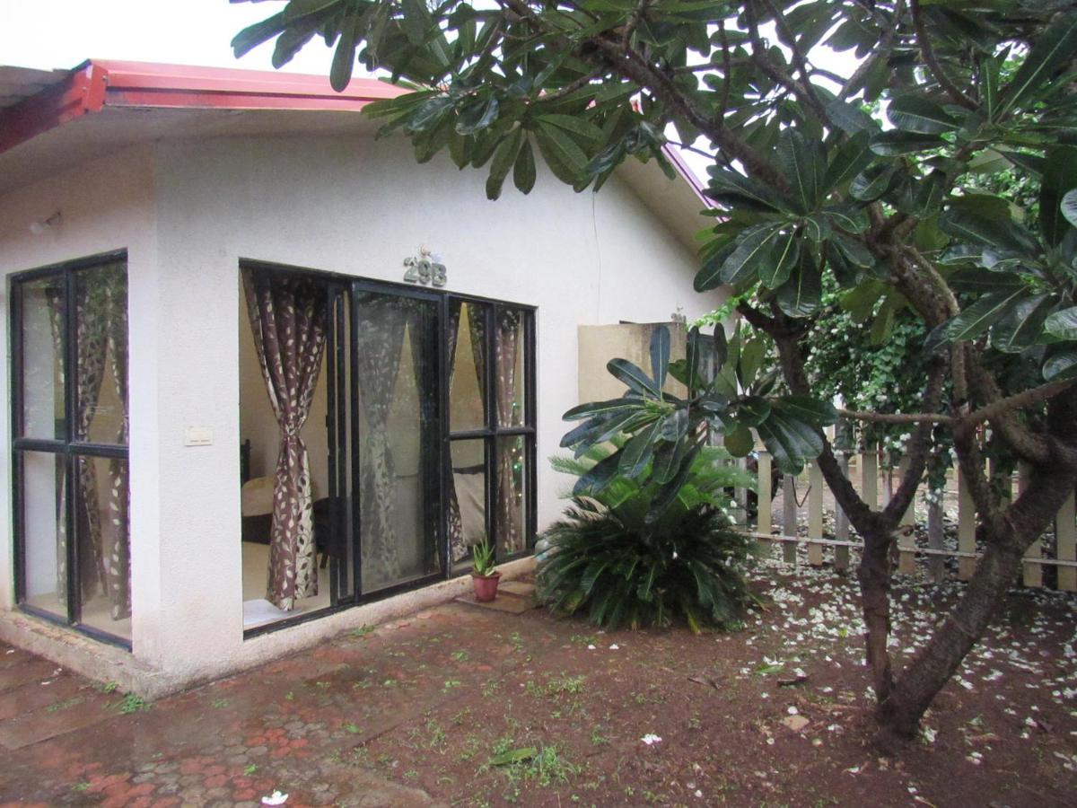 Retreat Chalets, The Nest, At Sparsh Resorts, Karjat Bagian luar foto
